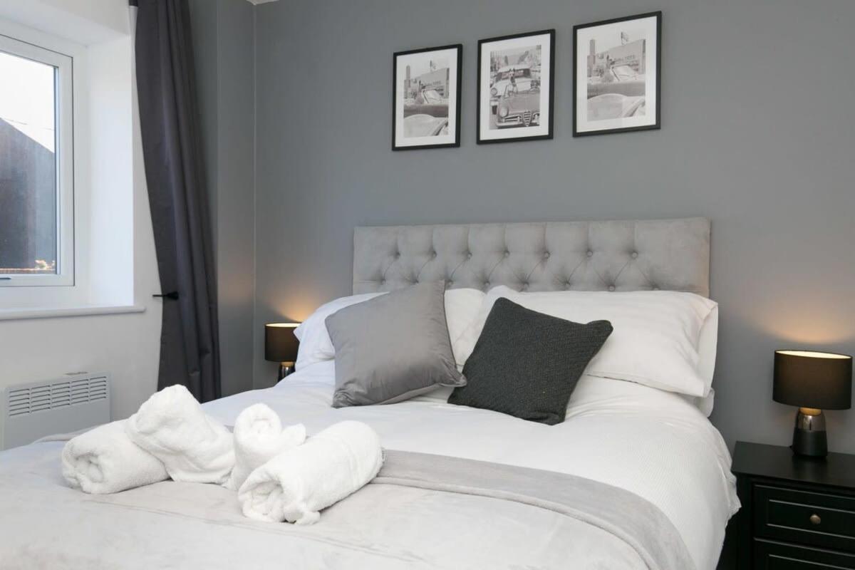 Stunning 2 Bedroom Apartment In Wallasey Esterno foto
