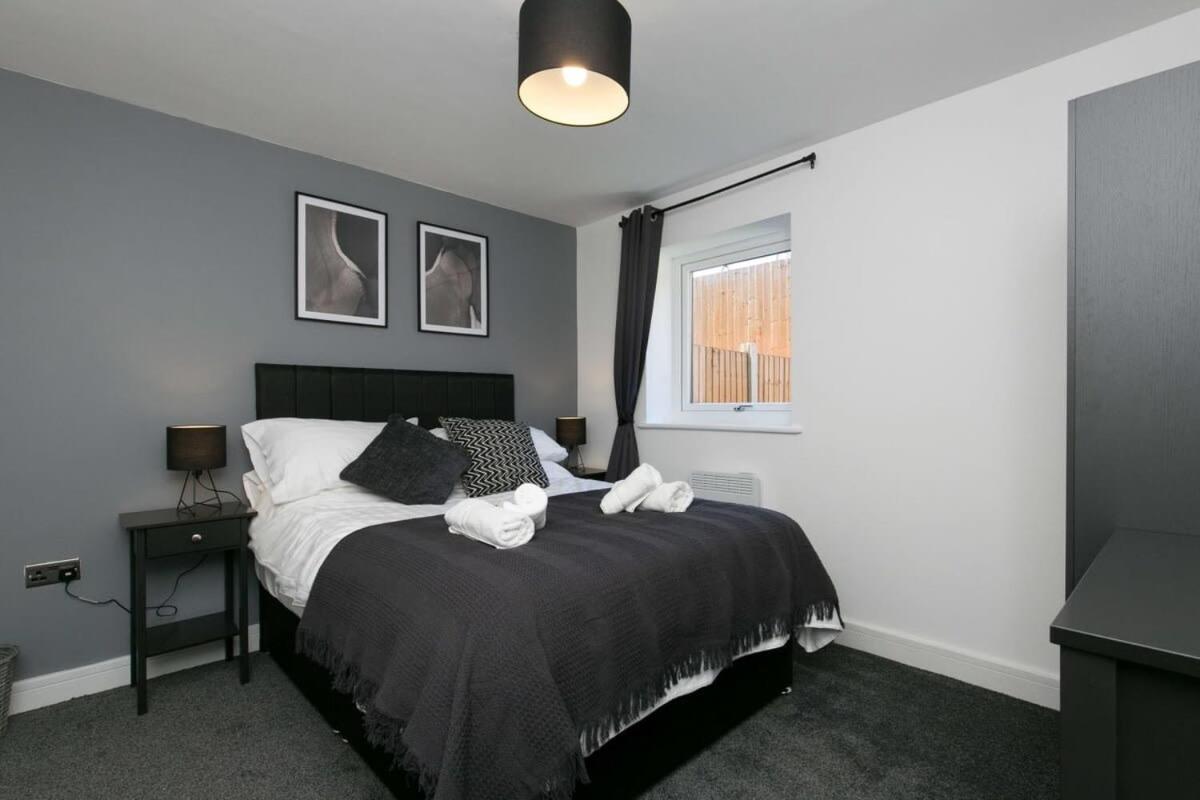 Stunning 2 Bedroom Apartment In Wallasey Esterno foto