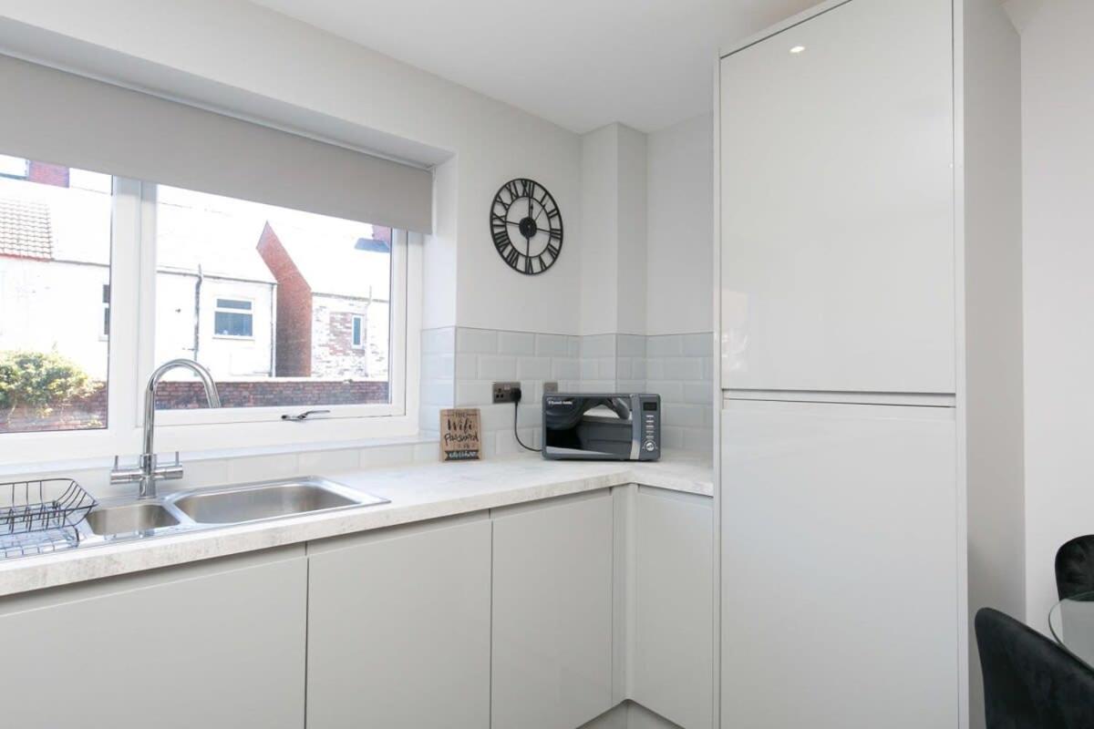 Stunning 2 Bedroom Apartment In Wallasey Esterno foto