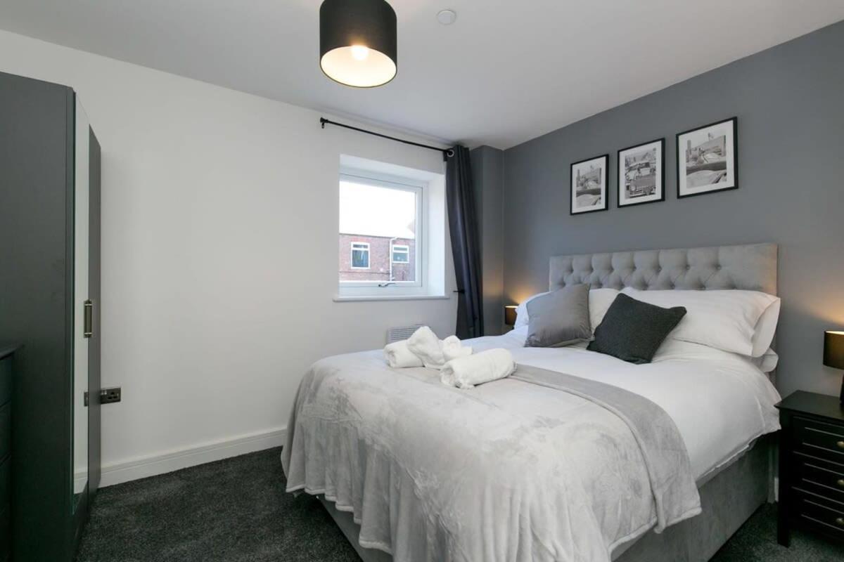 Stunning 2 Bedroom Apartment In Wallasey Esterno foto